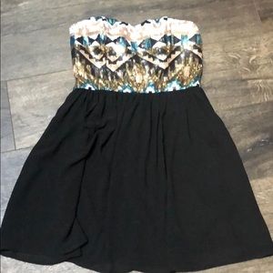 Dress, strapless, sequin top